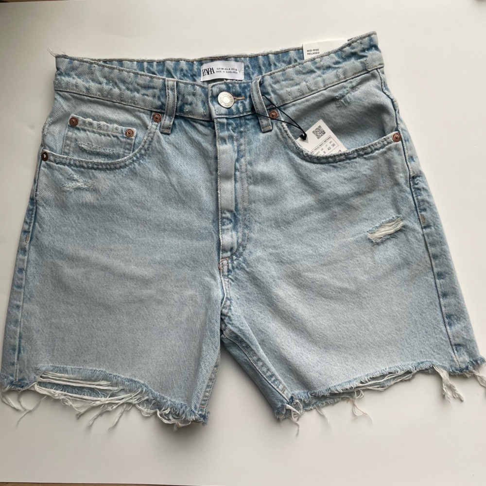 ZARA DENIM SHORTS MID-RISE